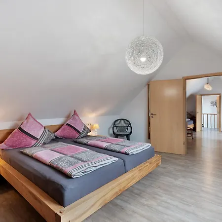 Maisonette Mit 90qm Apartment *