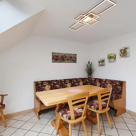 Maisonette Mit 90qm *