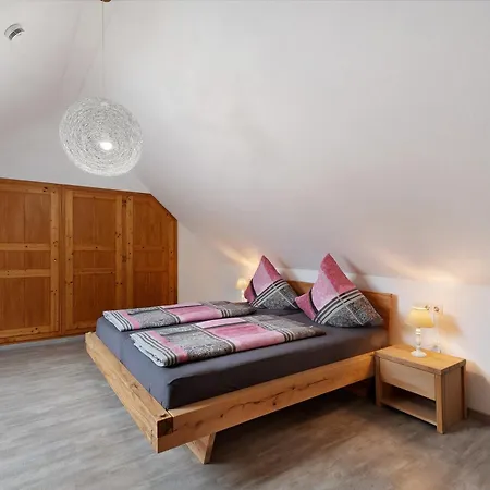 דירה Maisonette Mit 90qm אנדינגן